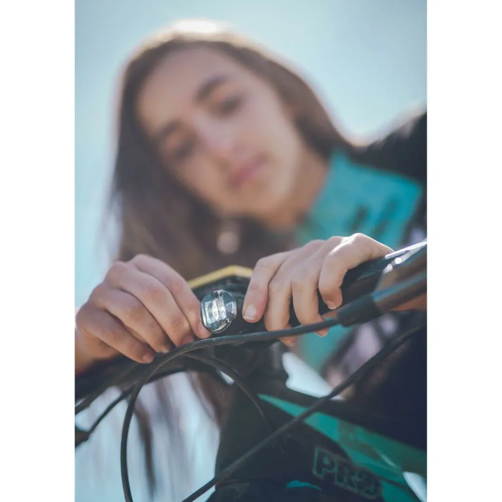 Lezyne Fietsverlichting|Femto USB Drive Pair 15f/5r lumen - set fietslampen