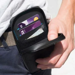 Lifeventure Veilig Reizen|Telefoonhoes RFID