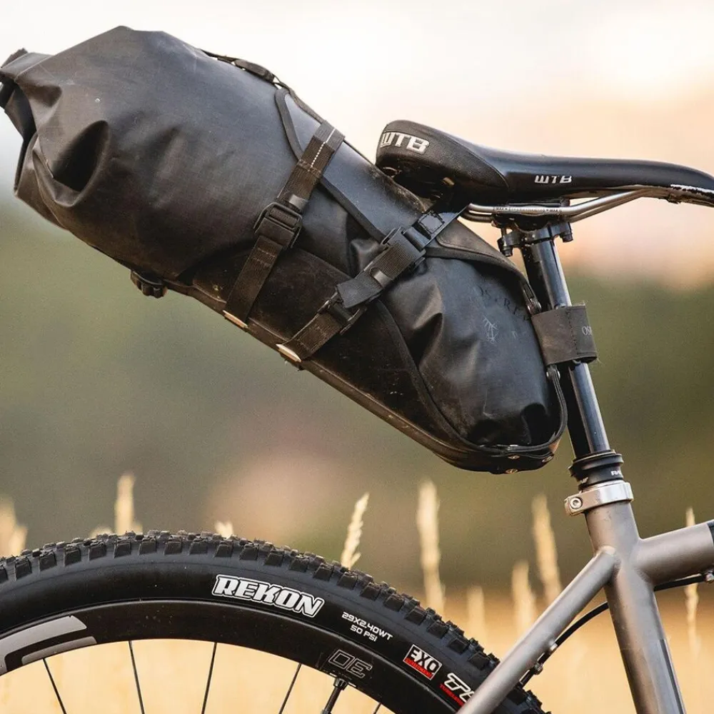Osprey Fietstassen|Fietstassen|Escapist saddle bag black L