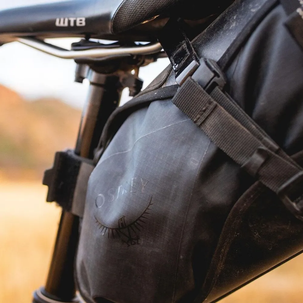 Osprey Fietstassen|Fietstassen|Escapist saddle bag black L